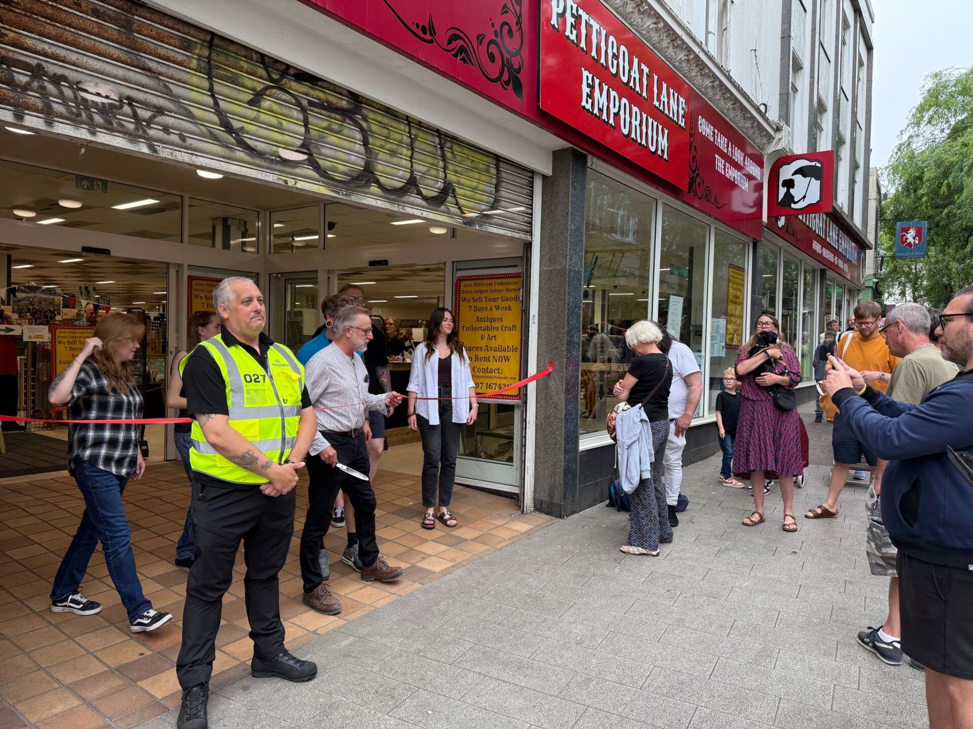 Commercial and retail security offering flexible deployment and rapid mobilisation